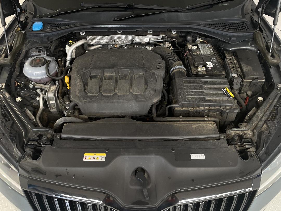 Photo '13' of Skoda Superb