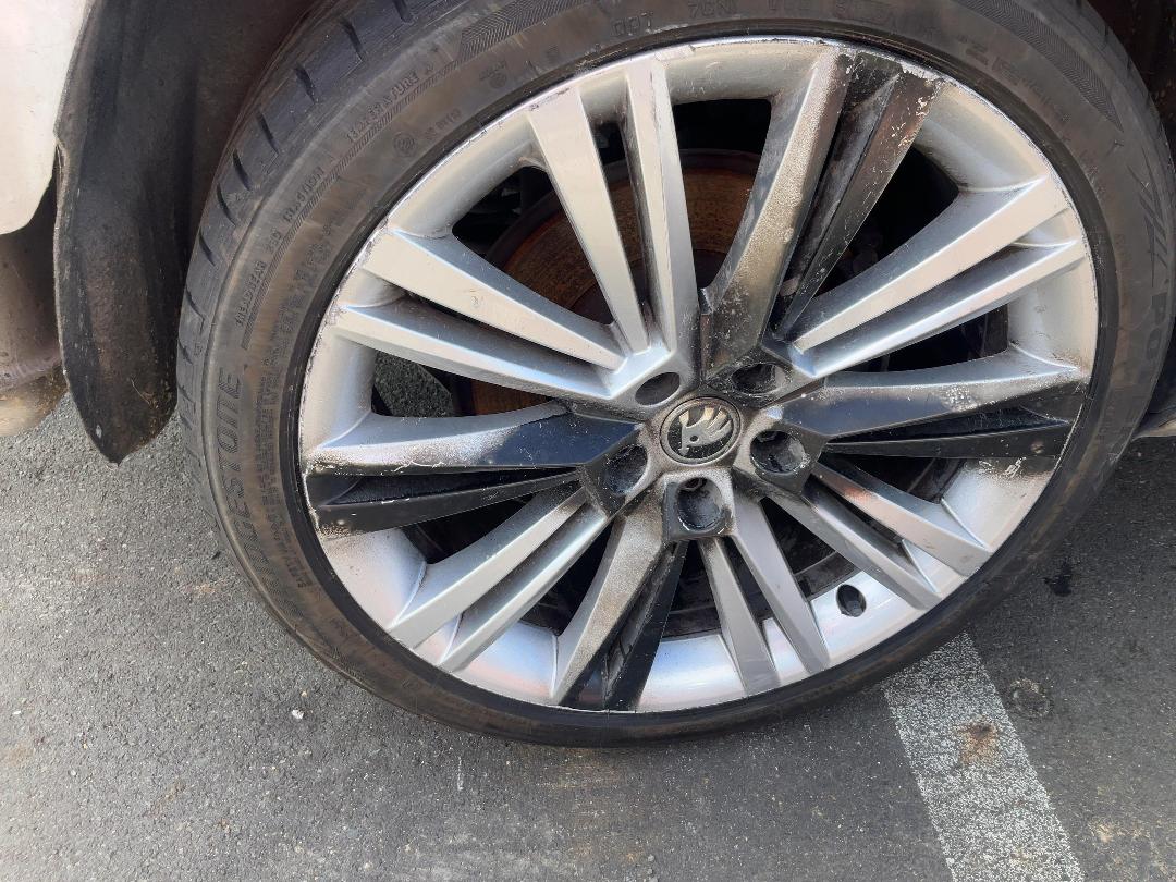 Photo '5' of Skoda Superb WGN Ambition 162KW