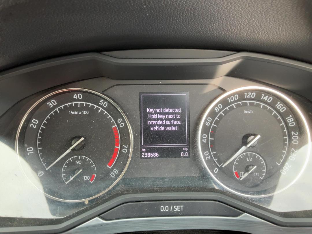 Photo '9' of Skoda Superb WGN Ambition 162KW