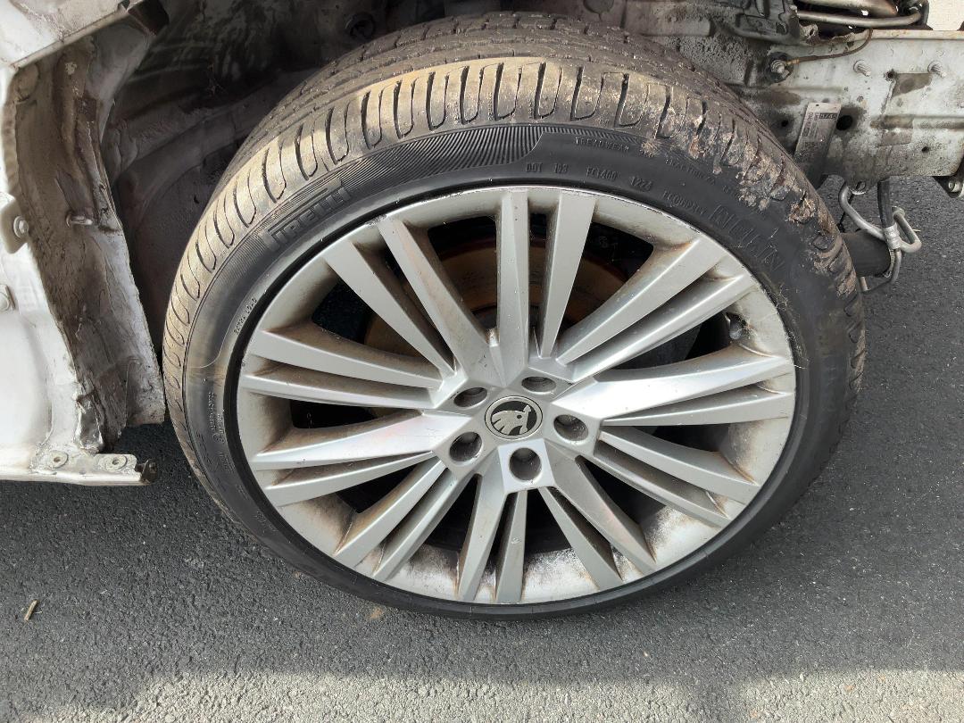 Photo '13' of Skoda Superb WGN Ambition 162KW