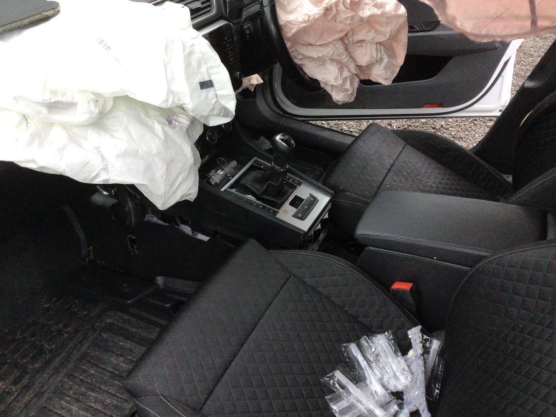 Photo '13' of Skoda Superb WGN Ambition 162KW