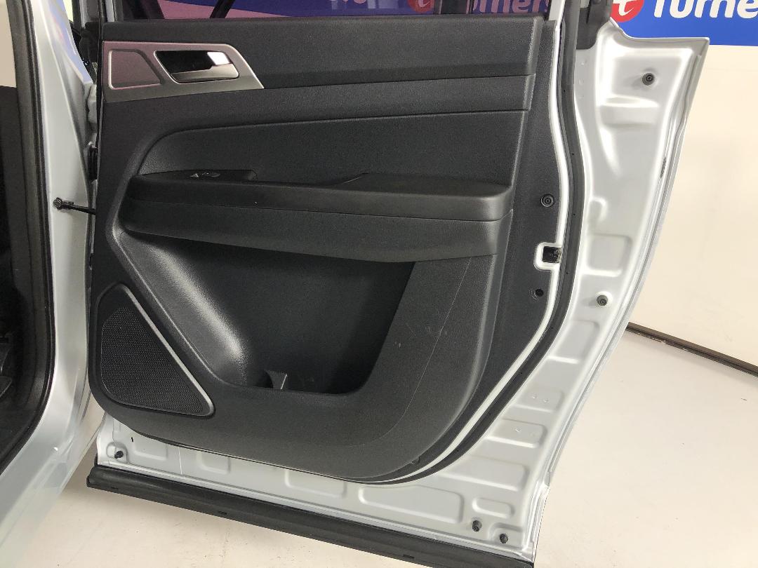 Photo '19' of Ssangyong Rhino