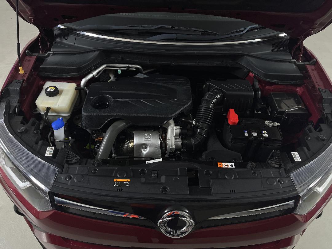 Photo '13' of Ssangyong Tivoli Photo '13' of Ssangyong Tivoli