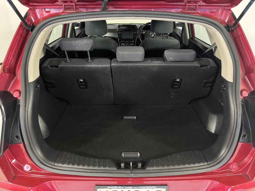 Photo '14' of Ssangyong Tivoli Photo '14' of Ssangyong Tivoli