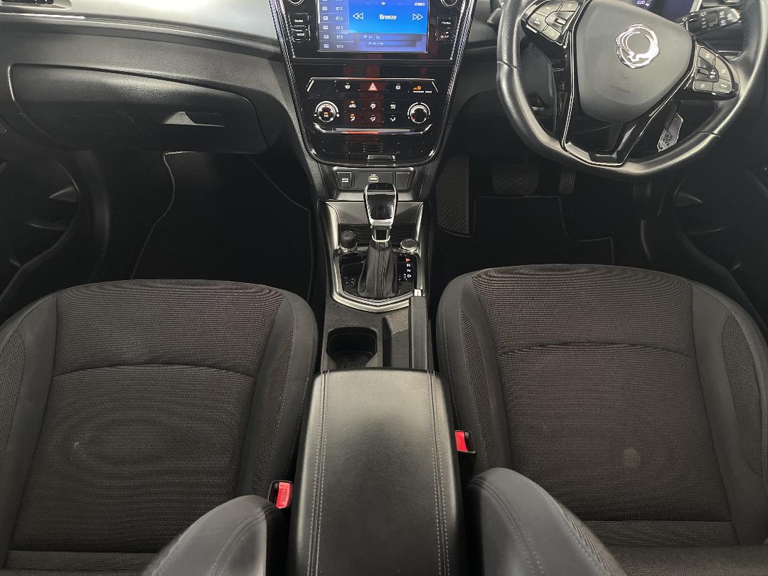 Photo '18' of Ssangyong Tivoli Photo '18' of Ssangyong Tivoli