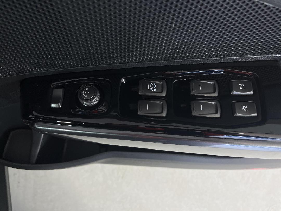 Photo '25' of Ssangyong Tivoli Photo '25' of Ssangyong Tivoli