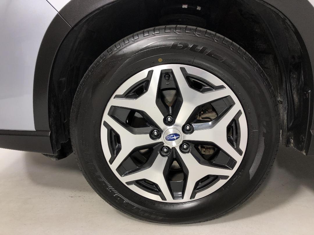 Photo '10' of Subaru Forester