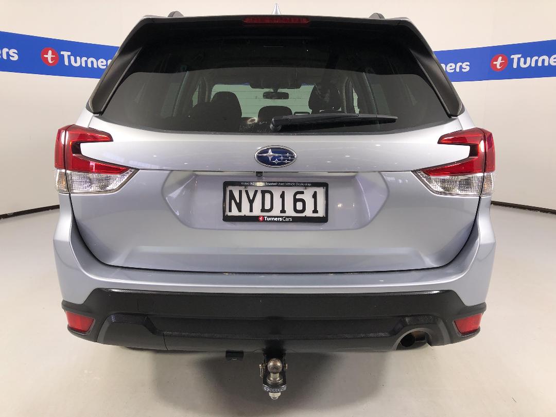 Photo '6' of Subaru Forester