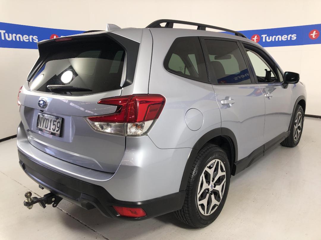 Photo '7' of Subaru Forester