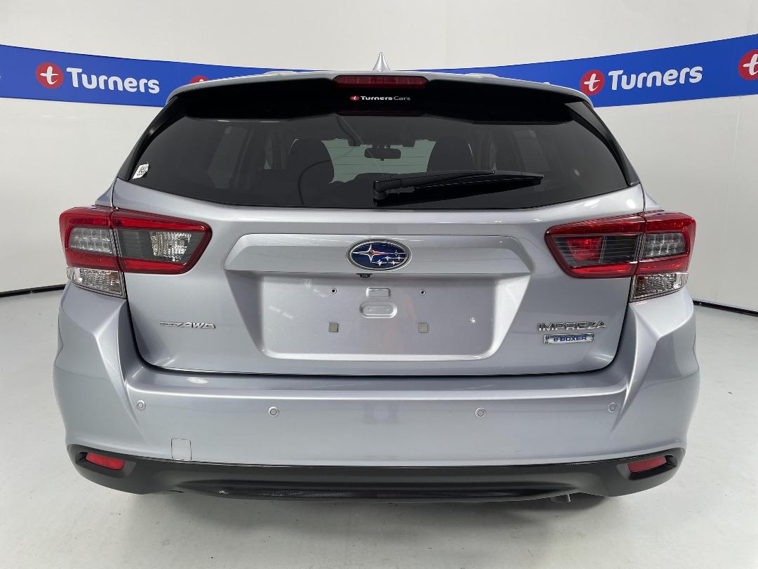 Photo '6' of Subaru Impreza