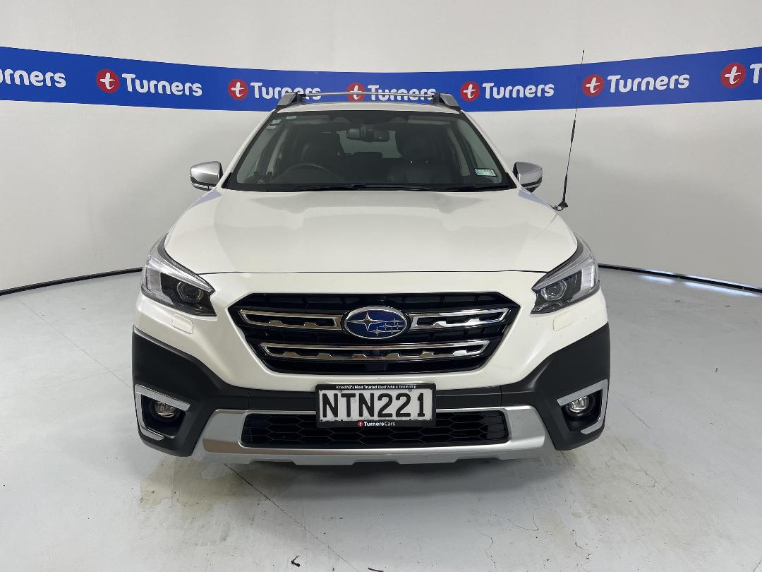 Photo '2' of Subaru Outback Photo '2' of Subaru Outback