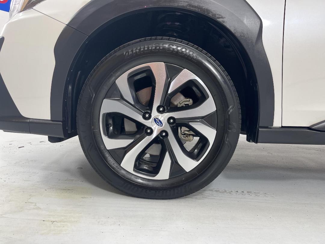 Photo '10' of Subaru Outback Photo '10' of Subaru Outback