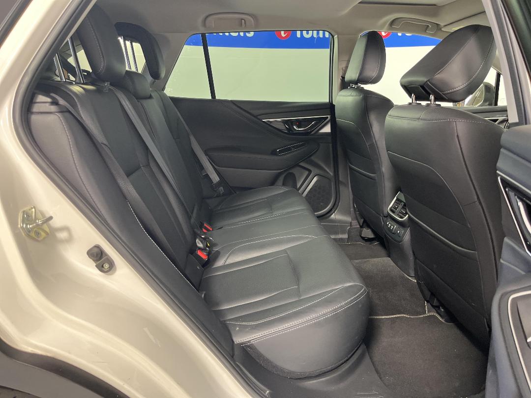 Photo '20' of Subaru Outback Photo '20' of Subaru Outback