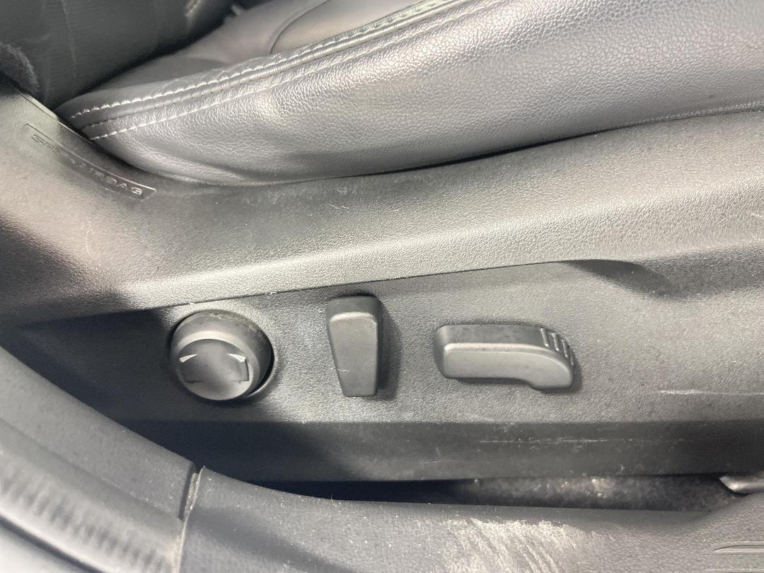 Photo '30' of Subaru Outback Photo '30' of Subaru Outback