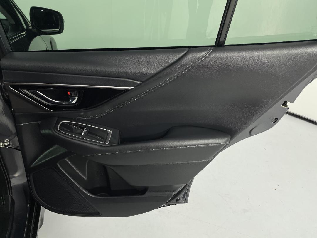 Photo '19' of Subaru Outback Photo '19' of Subaru Outback