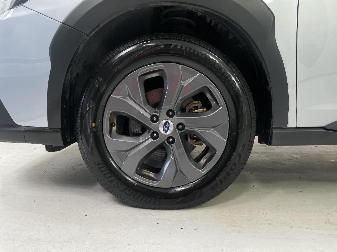 Photo '10' of Subaru Outback