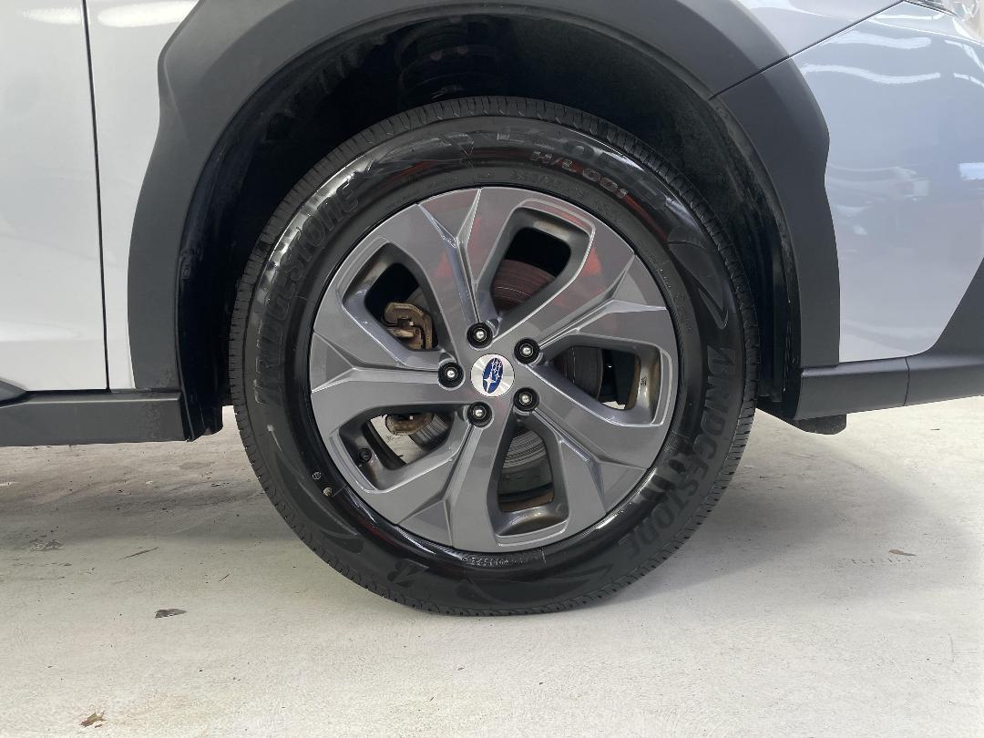 Photo '9' of Subaru Outback