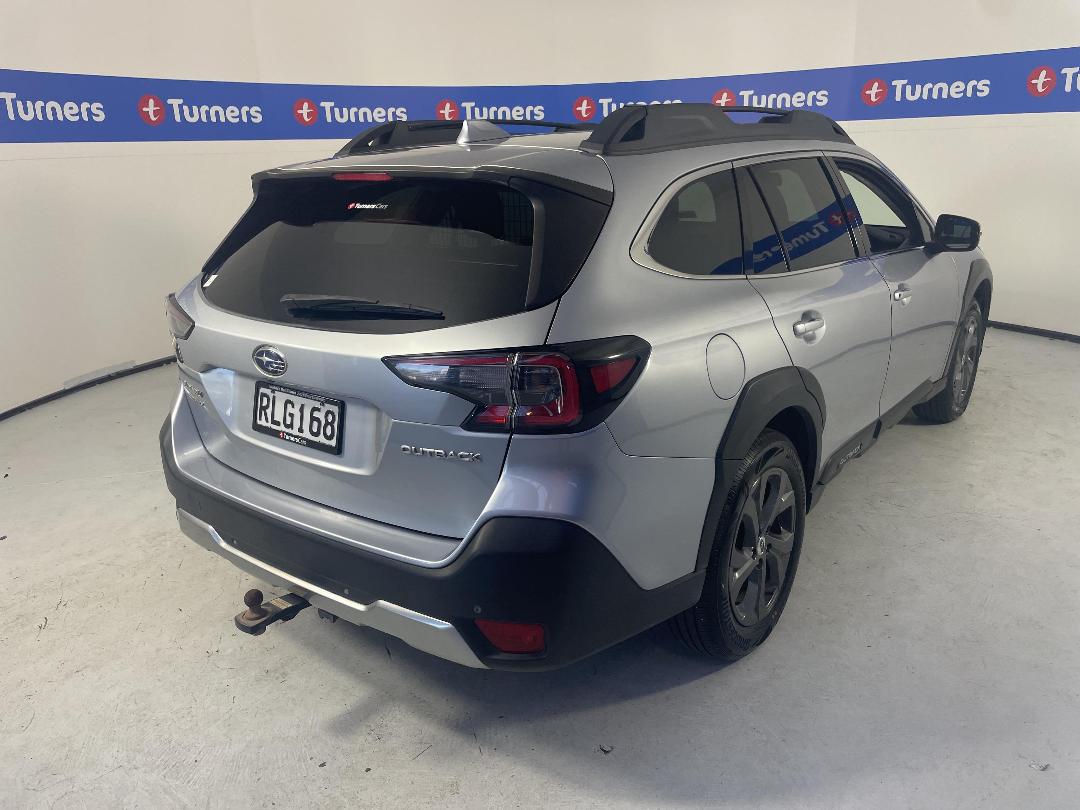 Photo '7' of Subaru Outback