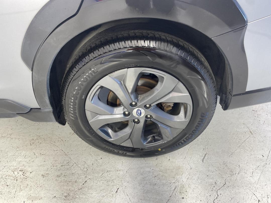 Photo '11' of Subaru Outback