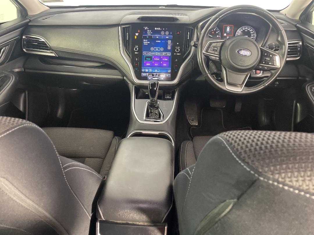 Photo '17' of Subaru Outback