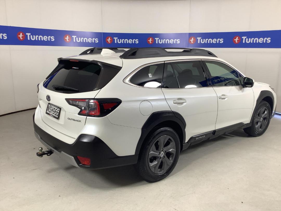 Photo '7' of Subaru Outback Photo '7' of Subaru Outback