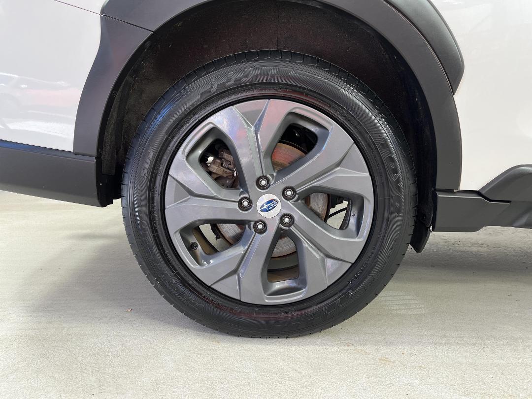 Photo '12' of Subaru Outback