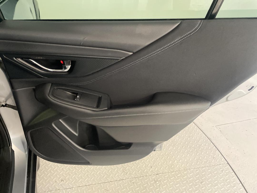 Photo '19' of Subaru Outback Photo '19' of Subaru Outback