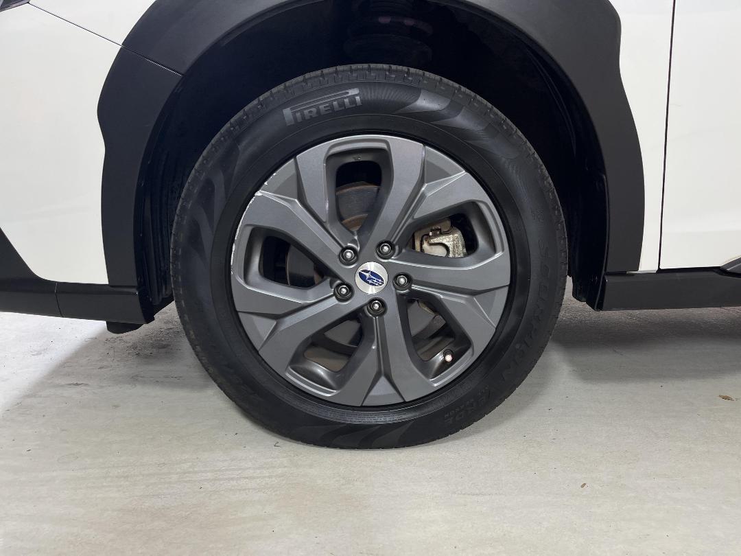 Photo '10' of Subaru Outback Photo '10' of Subaru Outback