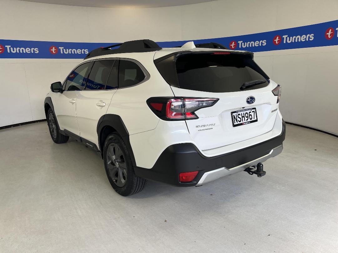 Photo '5' of Subaru Outback Photo '5' of Subaru Outback