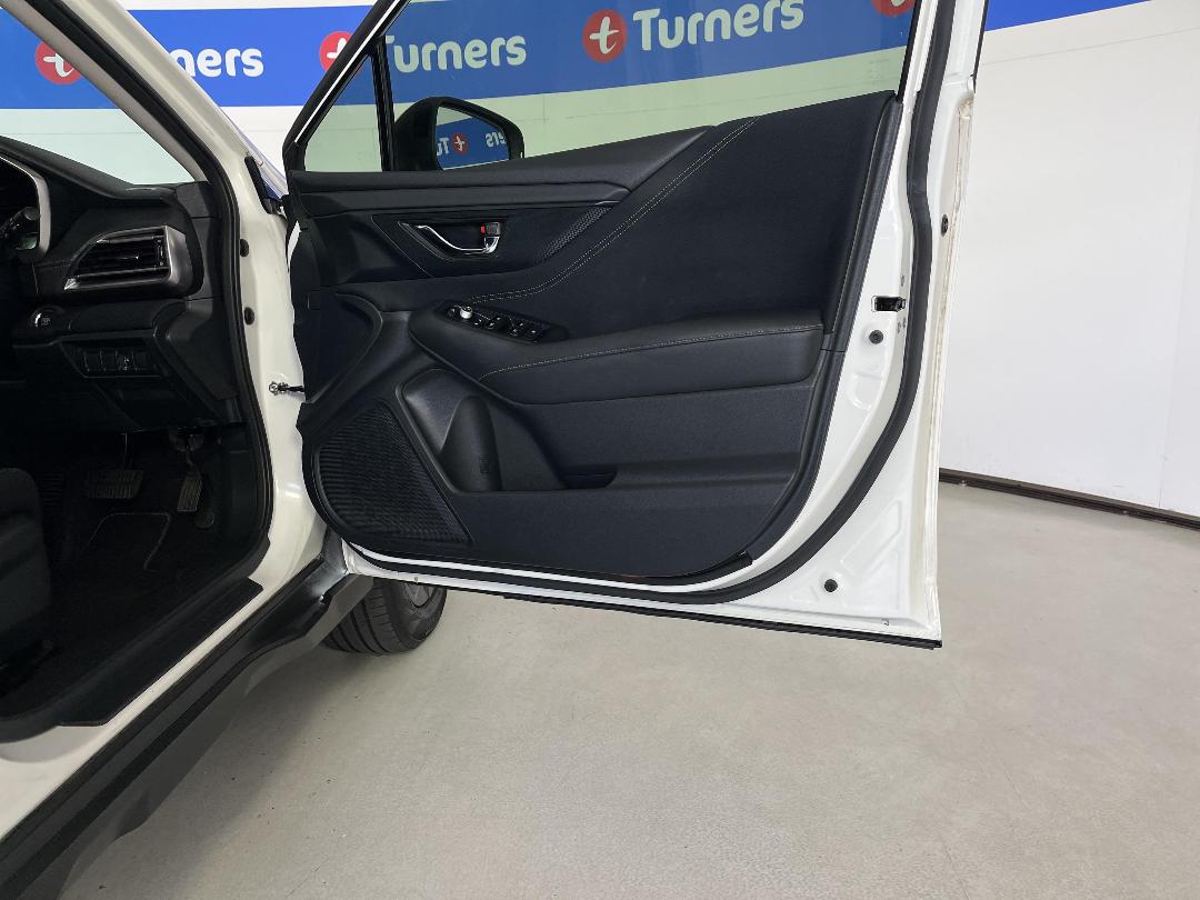 Photo '15' of Subaru Outback Photo '15' of Subaru Outback