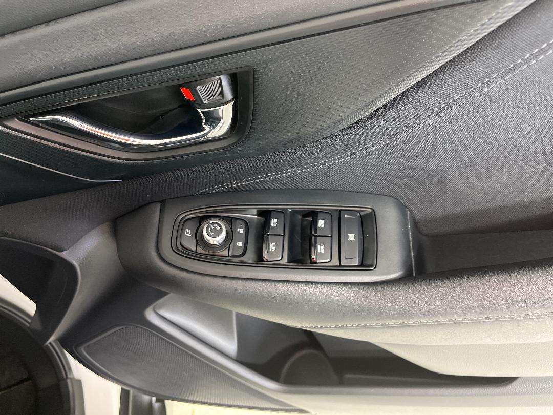 Photo '23' of Subaru Outback Photo '23' of Subaru Outback