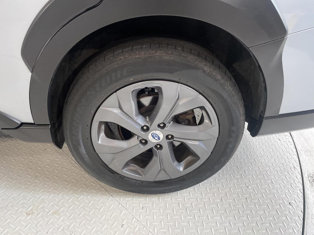 Photo '11' of Subaru Outback