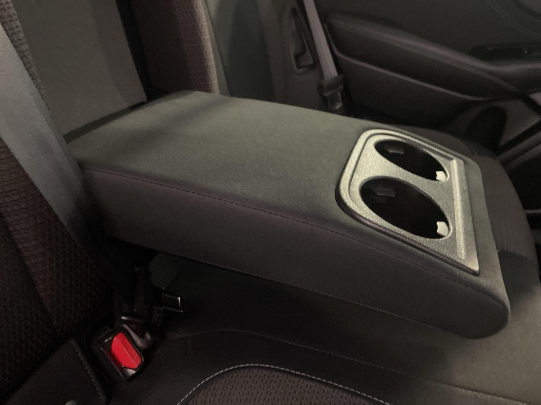 Photo '23' of Subaru Outback