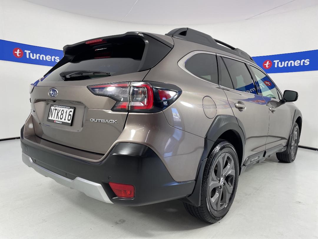 Photo '7' of Subaru Outback