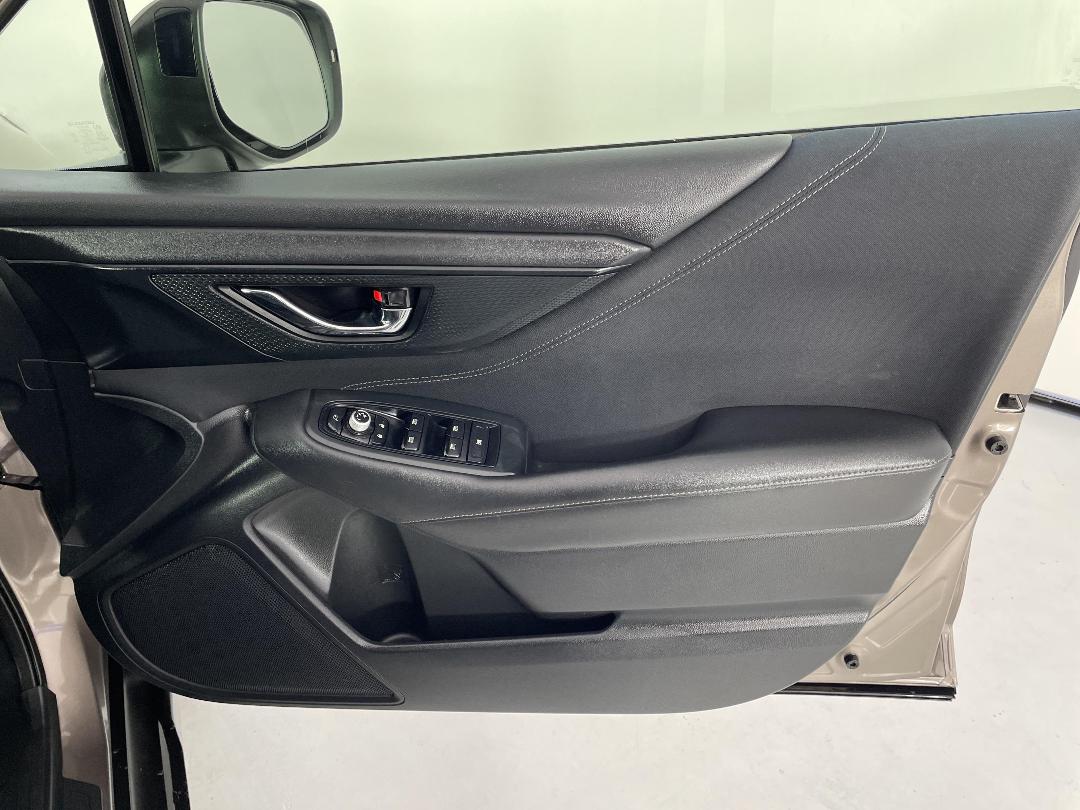 Photo '15' of Subaru Outback