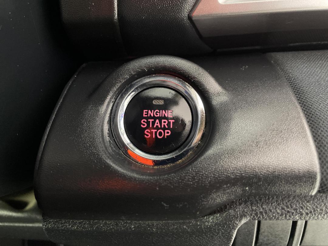 Photo '24' of Subaru Outback