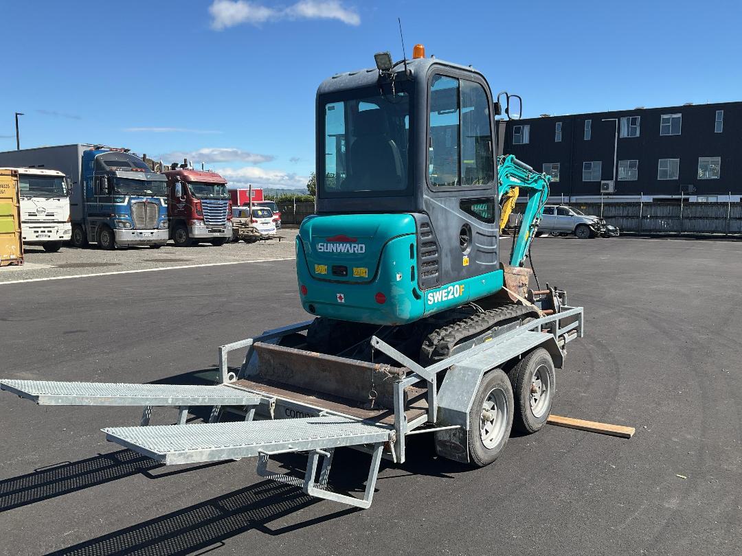 Photo '4' of Sunward SWE20F Excavator