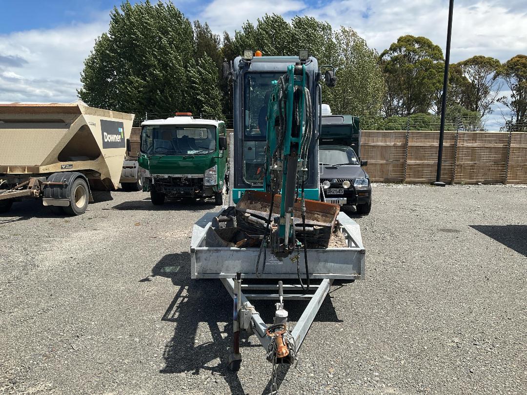 Photo '11' of Sunward SWE20F Excavator