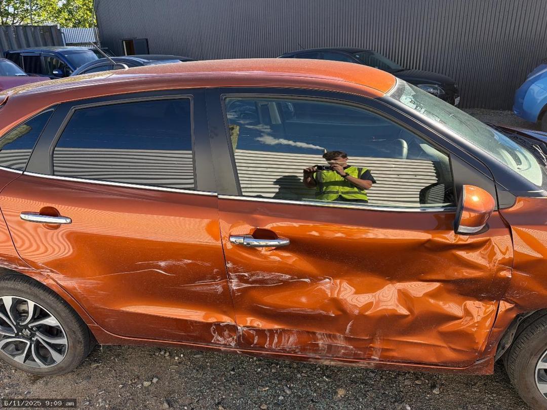 Photo '7' of Suzuki Baleno RS Photo '7' of Suzuki Baleno RS