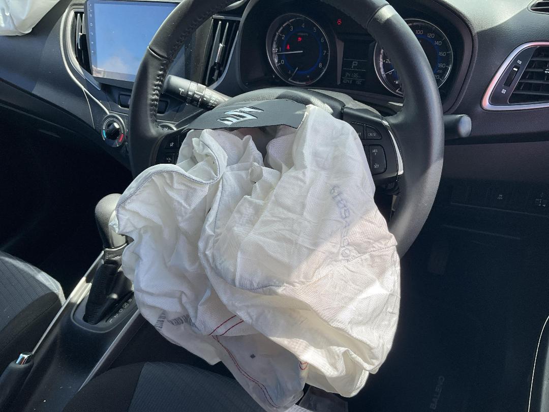 Photo '9' of Suzuki Baleno Glxa