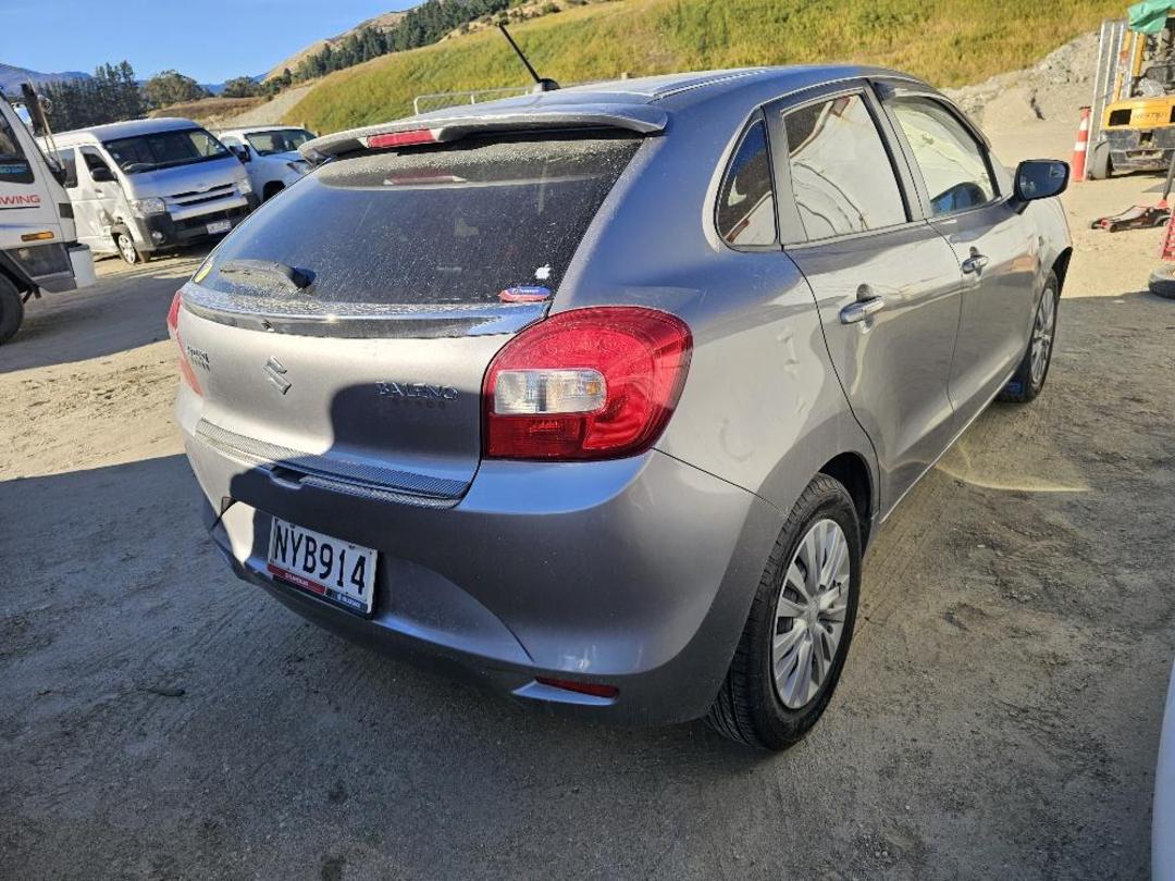 Photo '4' of Suzuki Baleno Glxa