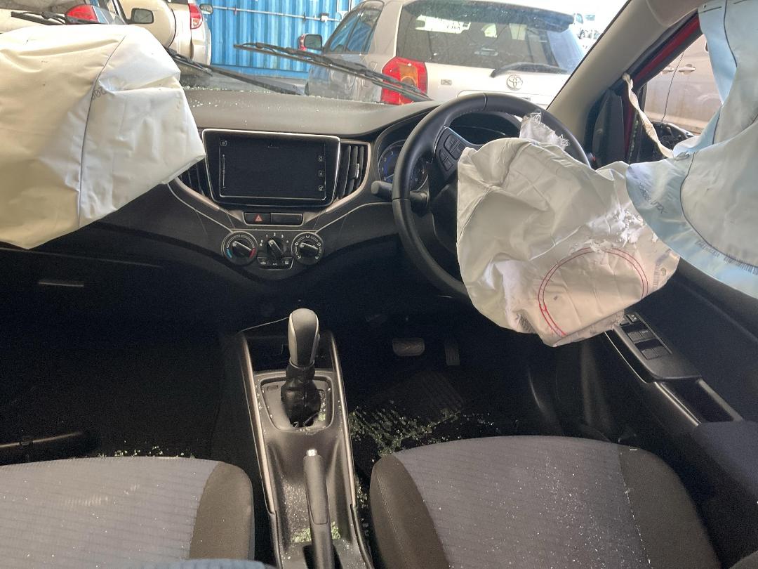 Photo '14' of Suzuki Baleno Glxa