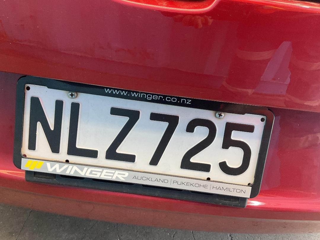 Photo '27' of Suzuki Baleno Glxa