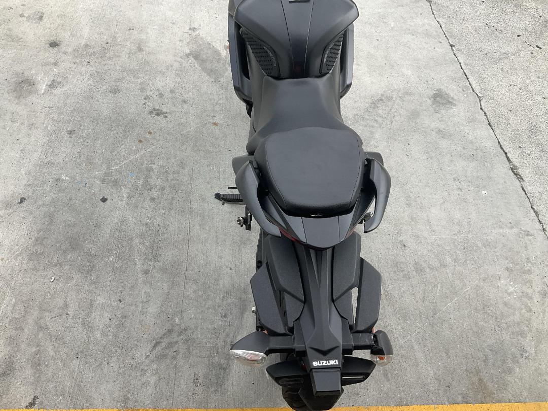 Photo '11' of Suzuki GSX250Frll9 no submodel Photo '11' of Suzuki GSX250Frll9 no submodel