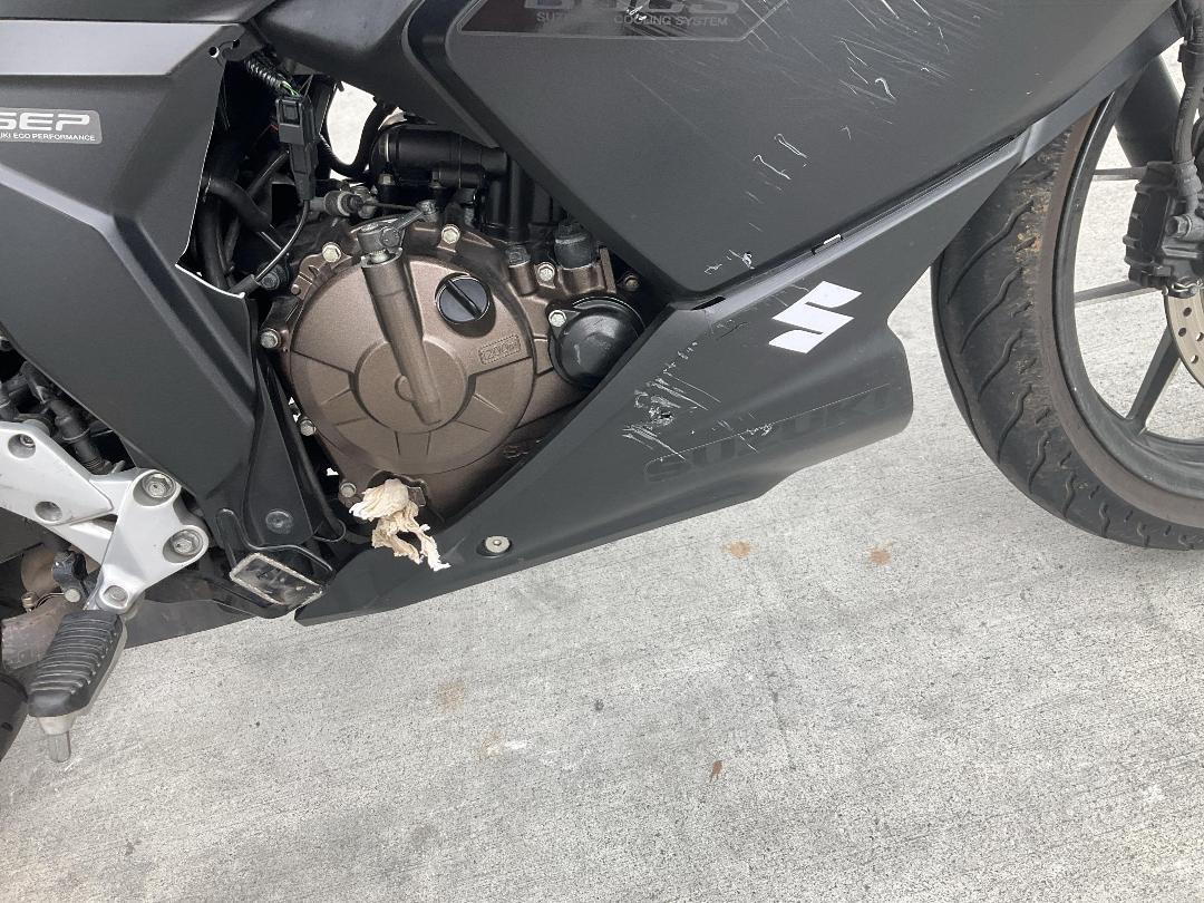 Photo '25' of Suzuki GSX250Frll9 no submodel Photo '25' of Suzuki GSX250Frll9 no submodel