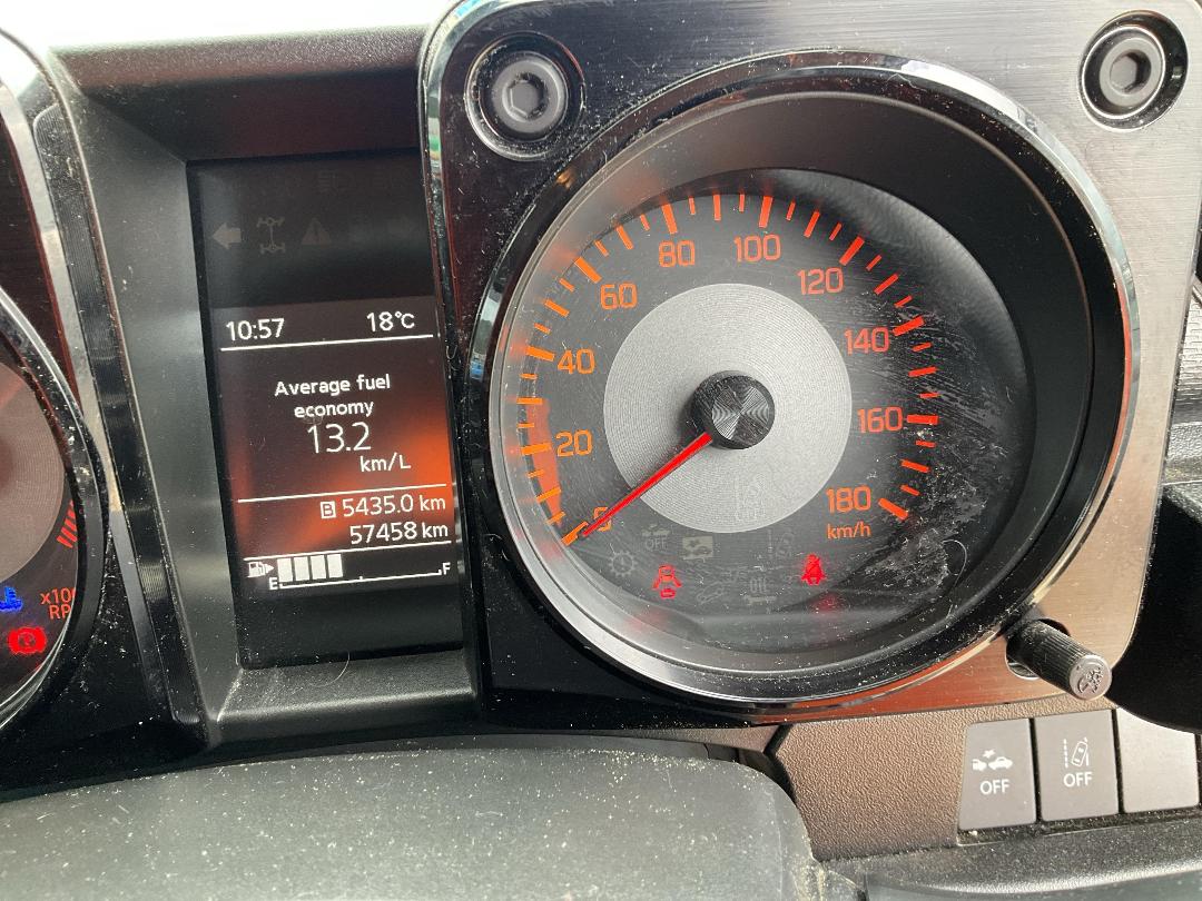 Photo '8' of Suzuki Jimny JX Photo '8' of Suzuki Jimny JX