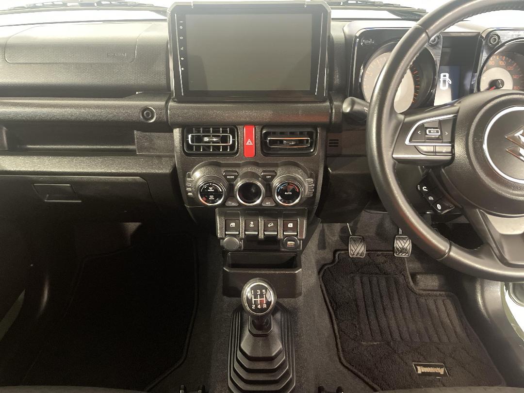 Photo '18' of Suzuki Jimny