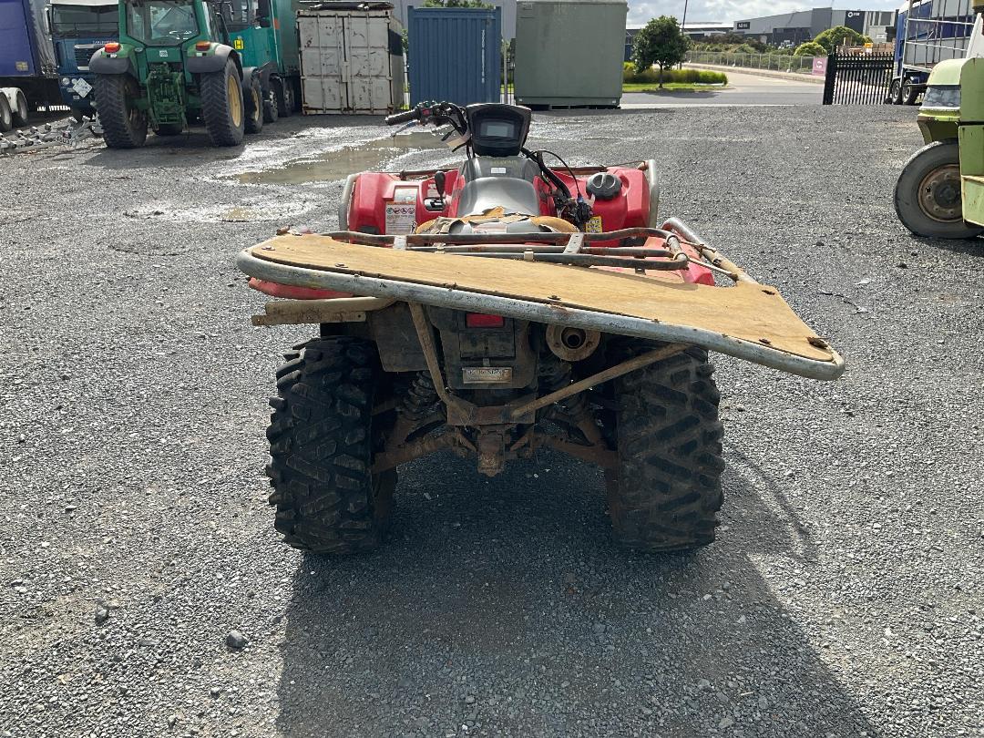 Photo '4' of Suzuki LT-A500XPM1