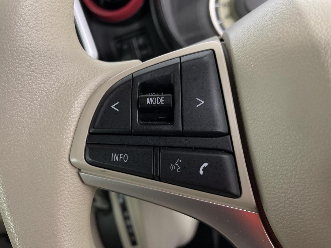 Photo '24' of Suzuki Spacia