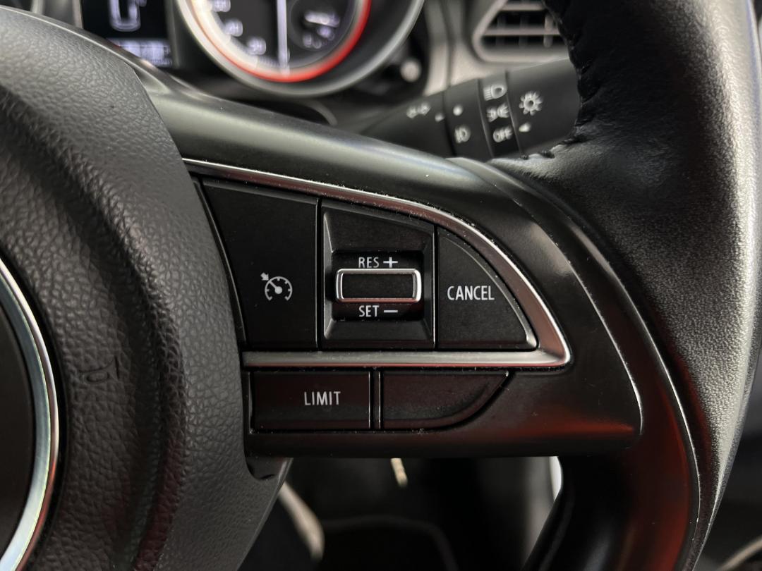 Photo '23' of Suzuki Swift Photo '23' of Suzuki Swift